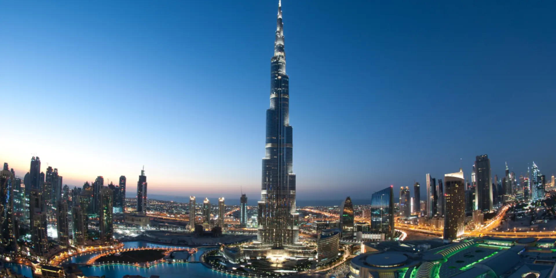 Modern Dubai skyline showcasing luxury off-plan developments and construction projects by top developers