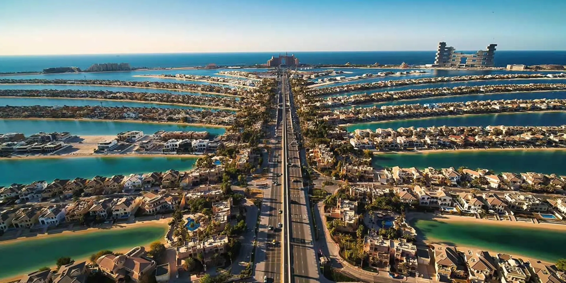 Palm Jumeirah Dubai aerial view showcasing luxury villas and pristine beaches
