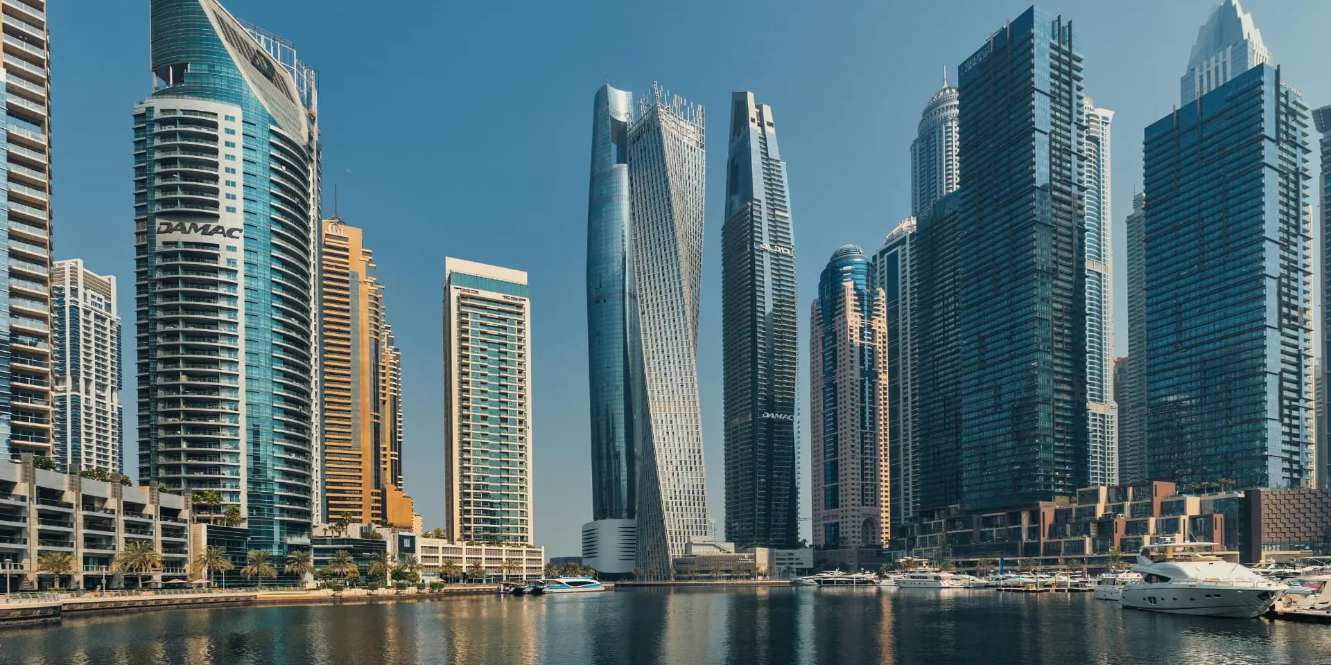 Dubai real estate skyline reflecting interest rate impact on property market in 2026